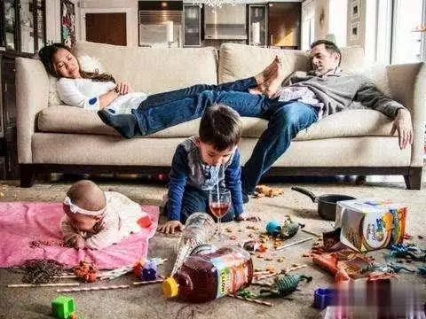 熊孩子的养成（熊孩子应该用什么方法教育）家庭教育，