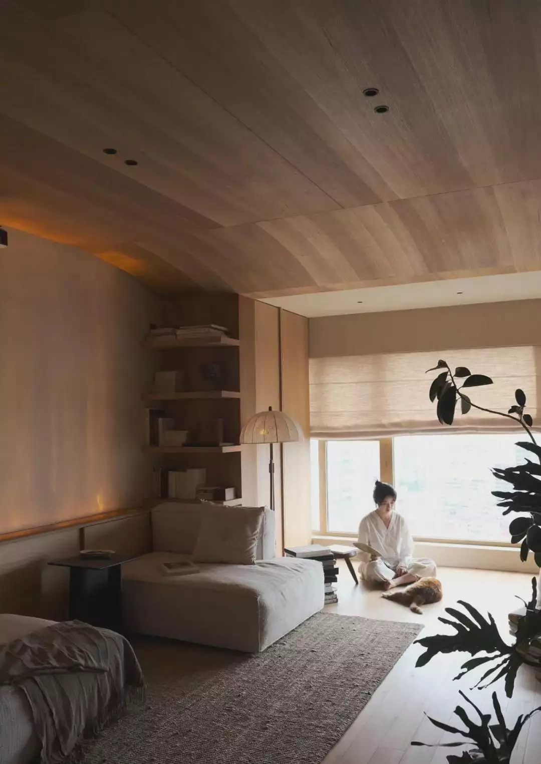 140平自然原木质感温馨四室,秉承克制与至简理念!中式“校园战袍”走红,00后老师穿上原地变老30岁,超级加辈