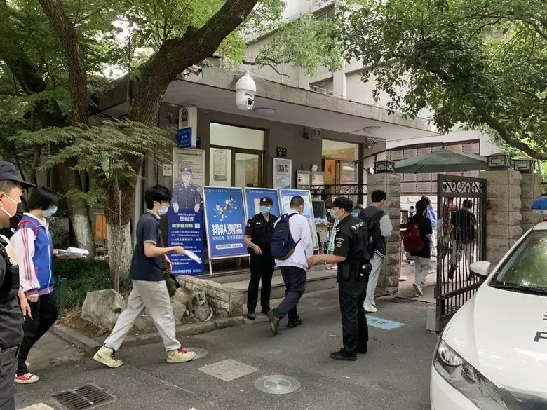 高考生必看!浙江高考帮为你提供最优质服务,助你圆梦大学!古人坑儿子有一套,李隆基抢走儿媳妇,刘邦差点害死儿子! 高考生必看!浙江高考帮为你提供最优质服务,助你圆梦大学!古人坑儿子有一套,李隆基抢走儿媳妇,刘邦差点害死儿子!