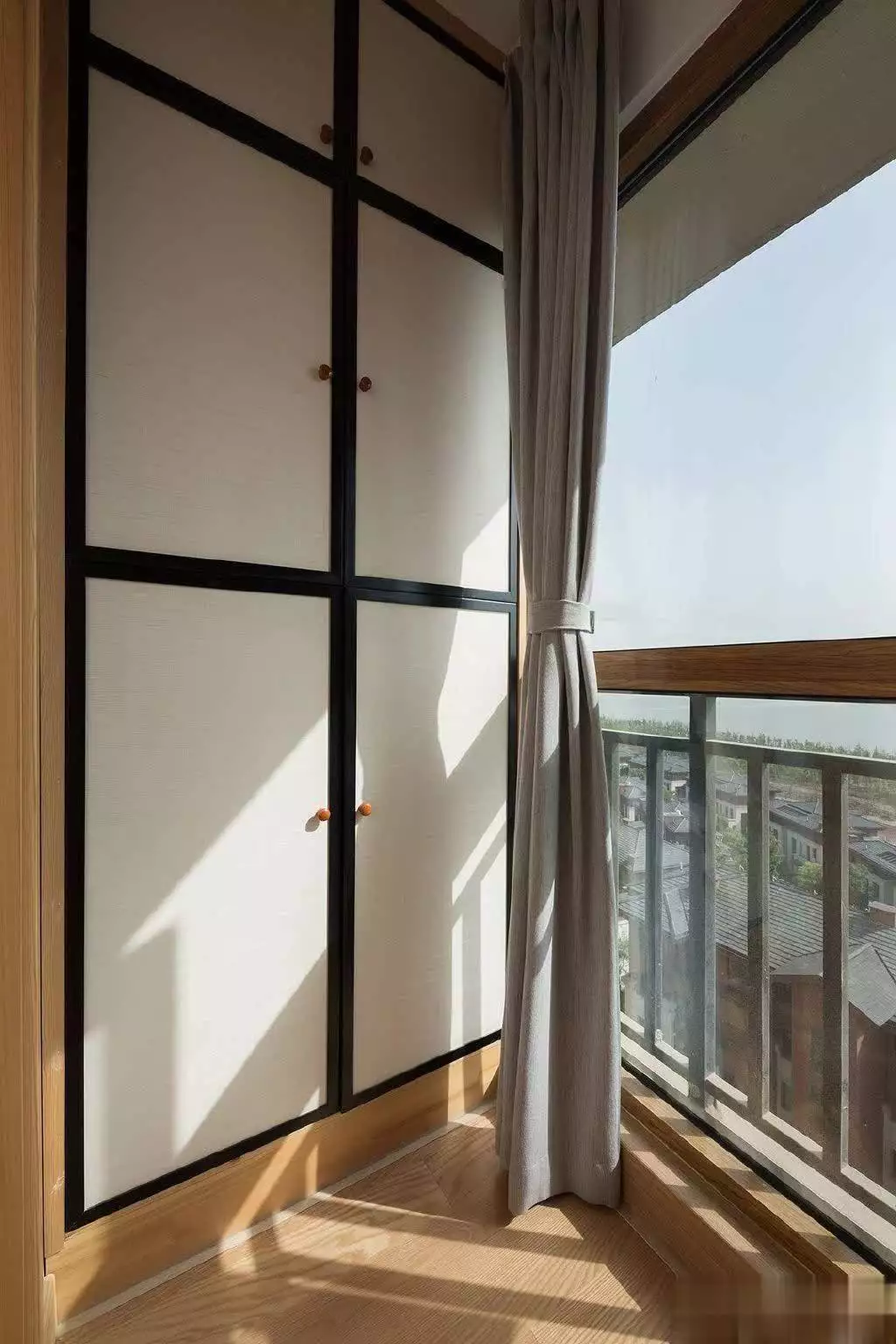 用12万营造89平日式原木风，享受温馨治愈的小窝浙大惊现"维权叔",男游客浙大食堂吃饭不分拣餐具,称浙大道德绑架