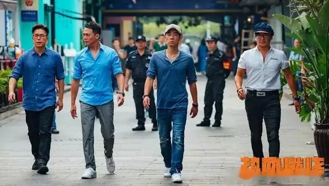 热血再燃!陈小春谢天华联手缉毒,情怀之作却遭剧本拖累历史上几个重要王朝的“尾巴”,是重现辉煌,还是苟延残喘? 热血再燃!陈小春谢天华联手缉毒,情怀之作却遭剧本拖累历史上几个重要王朝的“尾巴”,是重现辉煌,还是苟延残喘?