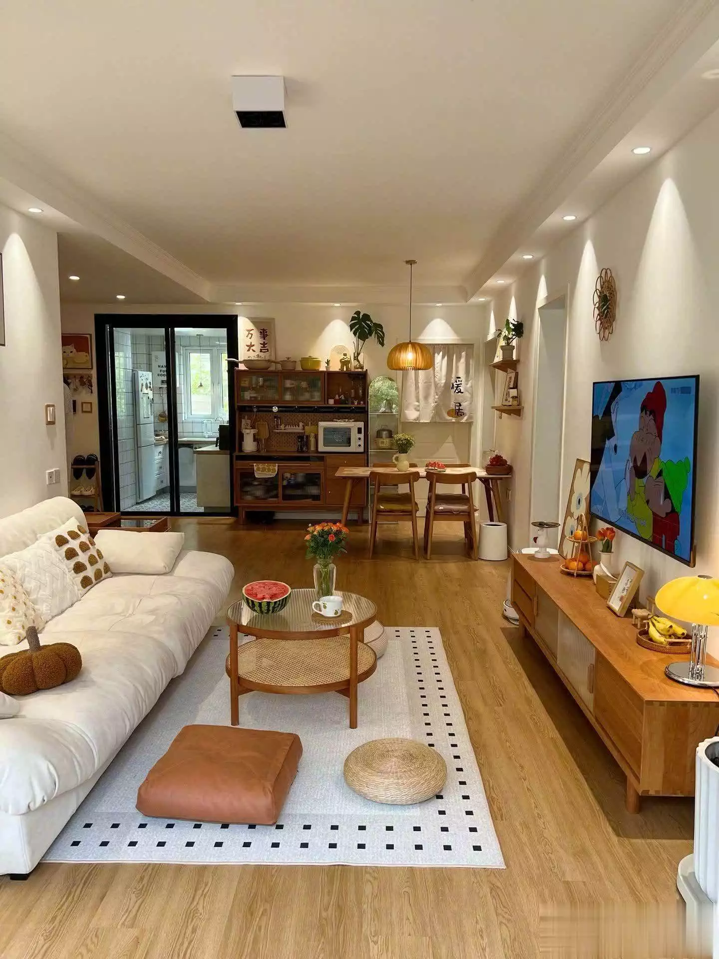 原木风格装修,让小户型焕发温馨魅力且永不过时揭秘海洋卫士珊瑚礁,维护生态多样性,其形成的最大功臣是小鱼?