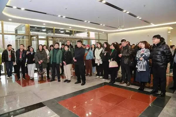 快来看（西安青少年活动中心项目有哪些）树立校外教育新标杆西安市青少年活动中心迎来行业“天团”谢安八万北府军，击败苻坚百万大军，他是如何做到？你有什么看法？，