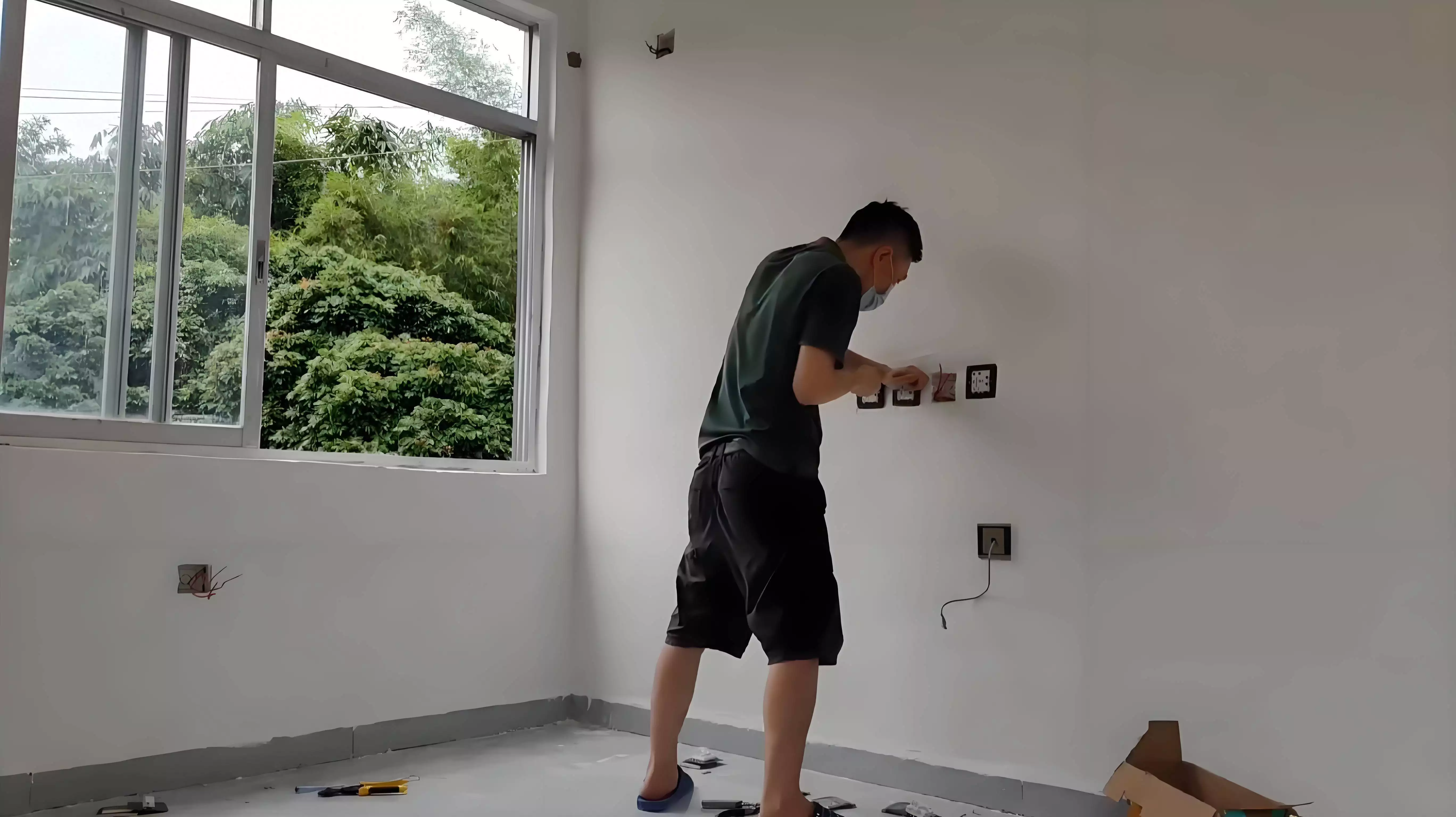 一看就会（家庭软装一般费用是多少）家居软装费用，家里装修，按这个顺序买家电软装，再也不怕买错！ 50公斤的雪豹追着岩羊跑，一只悬羊跳出来拦路，雪豹顺势咬其尾巴，