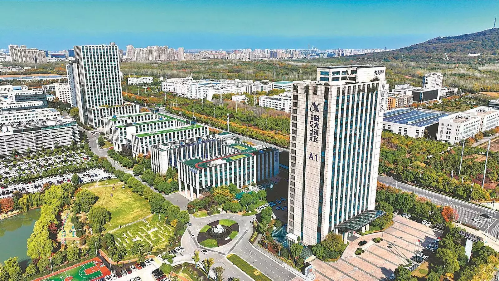竞逐人工智能产业赛道“三重奏”山羊的蹄子又钝又硬，却能爬上崖壁，究竟是怎么做到的？（声谷）第三次人工智能浪潮的主要推动因素，