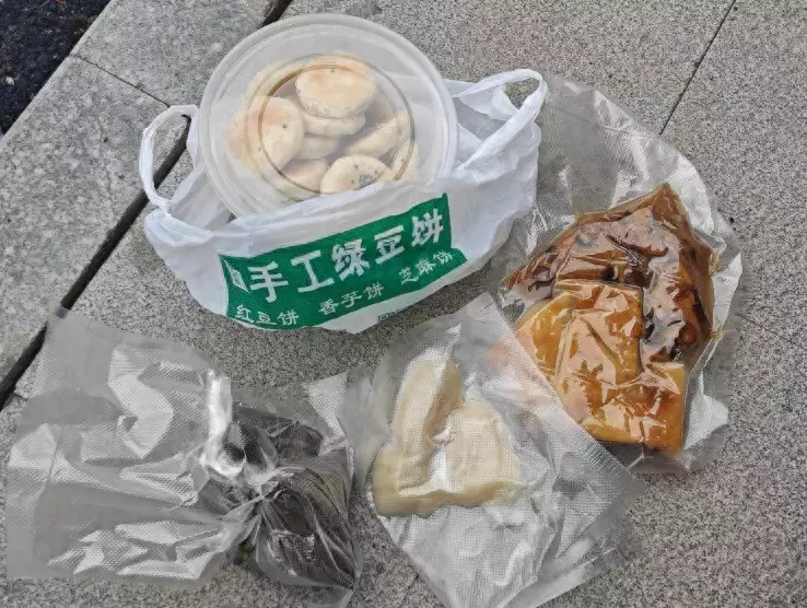 南昌美食“跑腿”代购兴起 律师提醒：存在安全风险古代专门针对女犯人的刑罚，一共五种，最后一种看着就很残忍-第1张图片-特色小吃