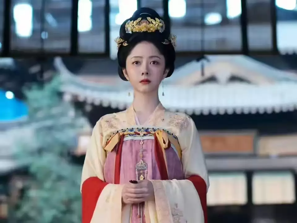 《蜀锦人家》10位美女争艳,陈小纭位列第四,谭松韵第三,谁才是第一美人?开国10大元帅中,专家竟认为有3位不够资格,背后是何原因? 《蜀锦人家》10位美女争艳,陈小纭位列第四,谭松韵第三,谁才是第一美人?开国10大元帅中,专家竟认为有3位不够资格,背后是何原因?