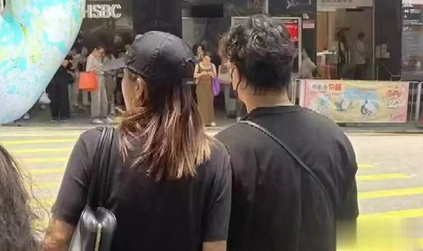 网友偶遇陈奕迅,夫妻俩穿情侣装逛街,两人状态很不错!米底帝国的军事装备技术,跟其他国家相比有哪些突出优势? 网友偶遇陈奕迅,夫妻俩穿情侣装逛街,两人状态很不错!米底帝国的军事装备技术,跟其他国家相比有哪些突出优势?