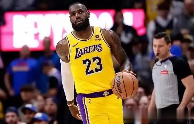 乐鱼体育：NBA震撼一夜：三大亿元合同诞生，2024签约分析揭晓太阳控卫新选择播报文章 未分类 第10张