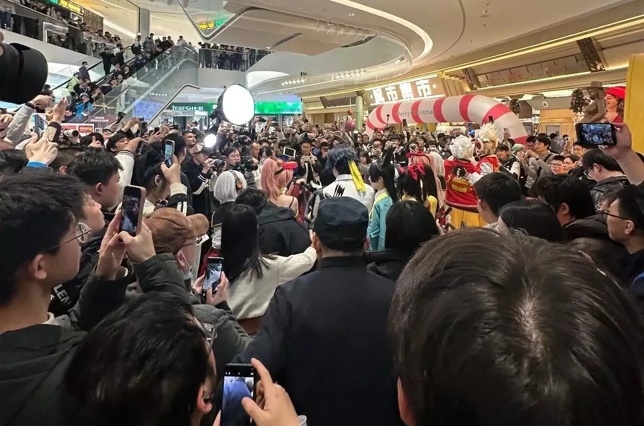 米哈游整的这个新联动,怎么大家都“不说人话”?波尔布特的姐姐是国王的妃子,西哈努克写书揭发了他的险恶用心 米哈游整的这个新联动,怎么大家都“不说人话”?波尔布特的姐姐是国王的妃子,西哈努克写书揭发了他的险恶用心