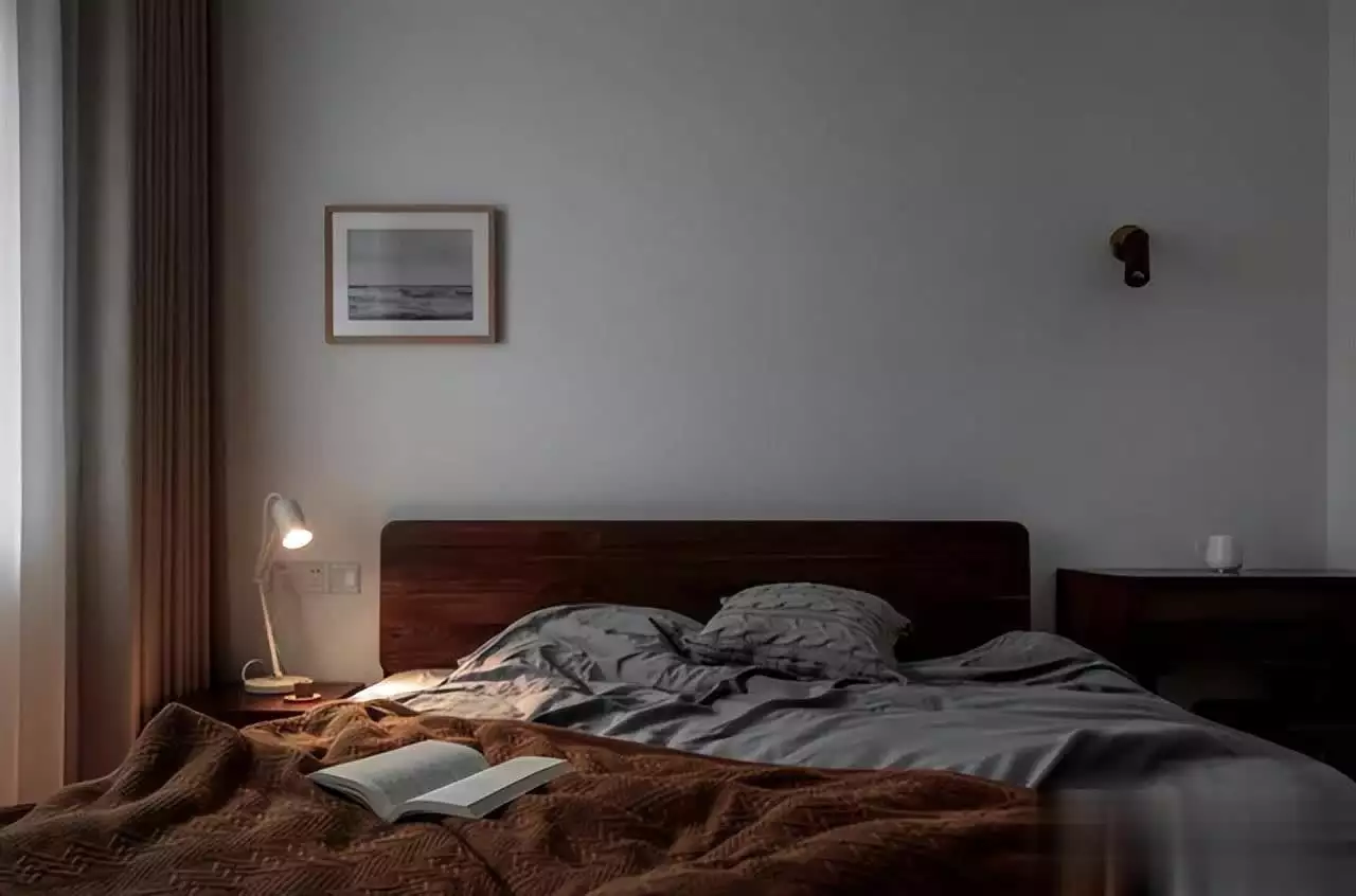 二十年老宅惊艳变身,翻新效果让90后泪目!探秘粒子的奇幻旅程:它们如何在两个地方同时现身,而我们人类却做不到?