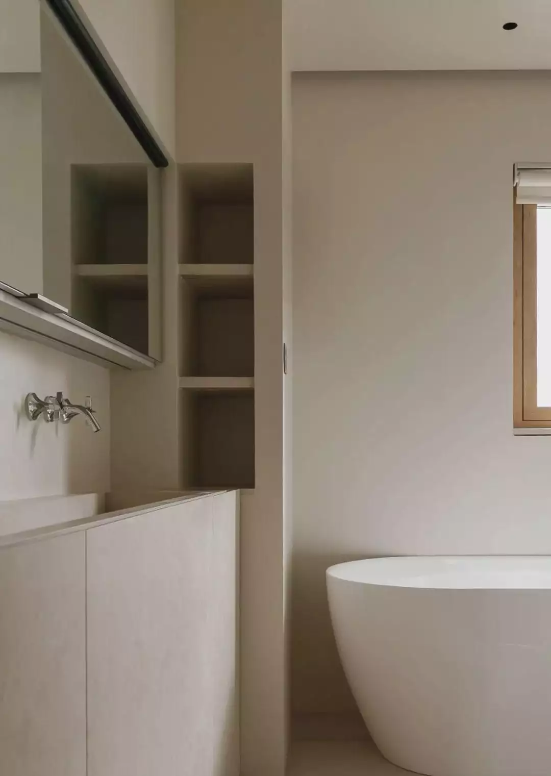 140平自然原木质感温馨四室,秉承克制与至简理念!中式“校园战袍”走红,00后老师穿上原地变老30岁,超级加辈