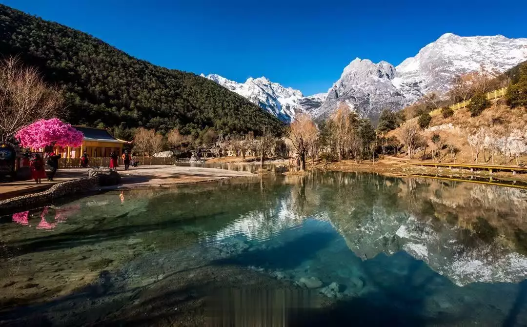 丽江最美的河流，雪山美景“近在咫尺”，随便拍拍都很梦幻《雪迷宫》老舅下线！郑北、姜小海最后博弈，姜迎紫结局不一般-第5张图片-海南百花岭热带雨林文化旅游区