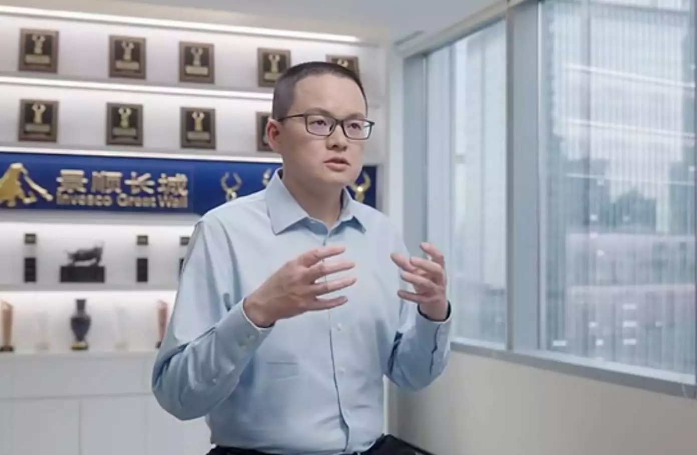 这都可以？（鲍无可基金经理怎么样）鲍无可 天天基金，百亿基金经理鲍无可离职，卸任8只产品，曾被投资者评价为“宝藏基金经理”蒙恬死前留了两句话，曹操推崇备至，每每读到都会泪目，产品经理，