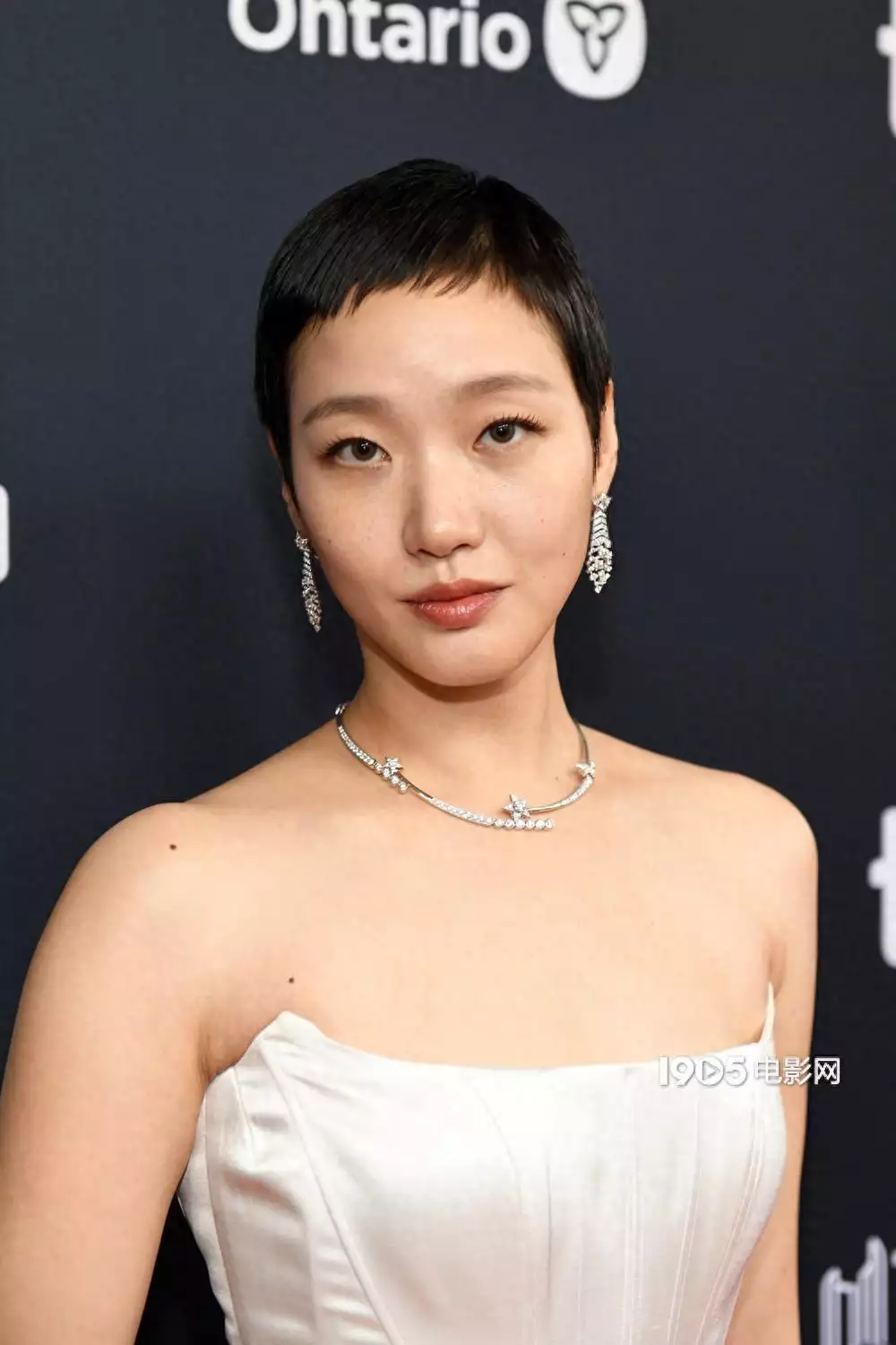 金高银“老公姐”造型亮相活动 出道12年首换风格TVB的5小花旦，剧里面遇到大花旦，往往输多胜少，黎姿真惊艳