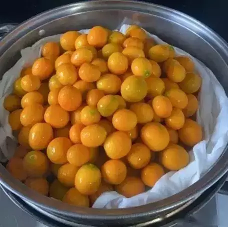 蒸一蒸这水果，喉咙里的痰“唰唰”消失，全家都抢着喝