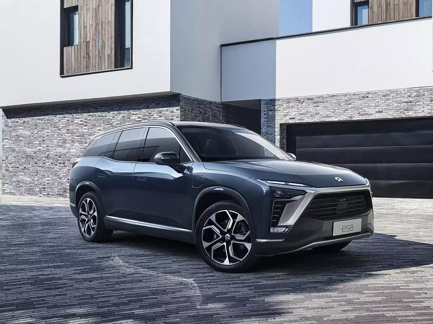 纯电大三排市场迎来春天，蔚来ES8产能冲刺两万剑指高端市场新增长极