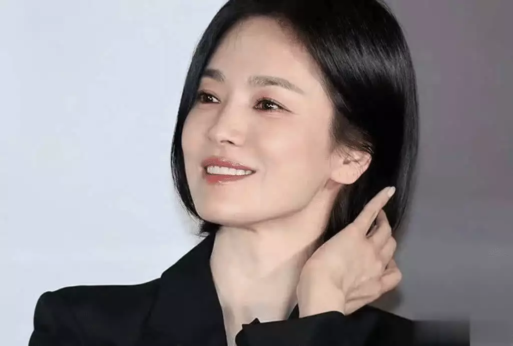 42岁宋慧乔近照状态无敌,皮肤紧致眼神明亮,网友感慨走出来了免疫年龄≠生理年龄 或许免疫细胞比你更了解身体的“真实年龄”! 42岁宋慧乔近照状态无敌,皮肤紧致眼神明亮,网友感慨走出来了免疫年龄≠生理年龄 或许免疫细胞比你更了解身体的“真实年龄”!