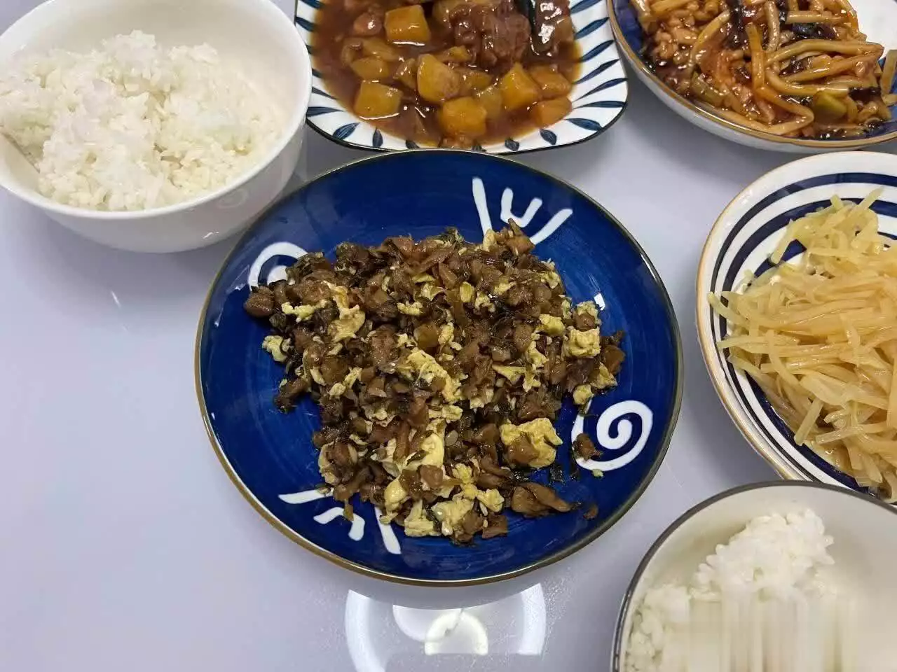 青岛一家三口的午餐,晒朋友圈火了,网友:好想有个这样的妈!作恶越多,人缘越好?为何英国侵略全世界,却基本不被痛恨(二) 青岛一家三口的午餐,晒朋友圈火了,网友:好想有个这样的妈!作恶越多,人缘越好?为何英国侵略全世界,却基本不被痛恨(二)
