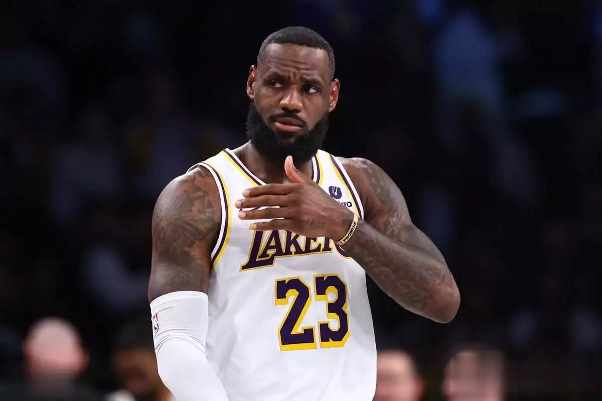 乐鱼体育：2024-25赛季年薪最高的10名NBA球员，库里第一，太阳三人播报文章 未分类 第4张