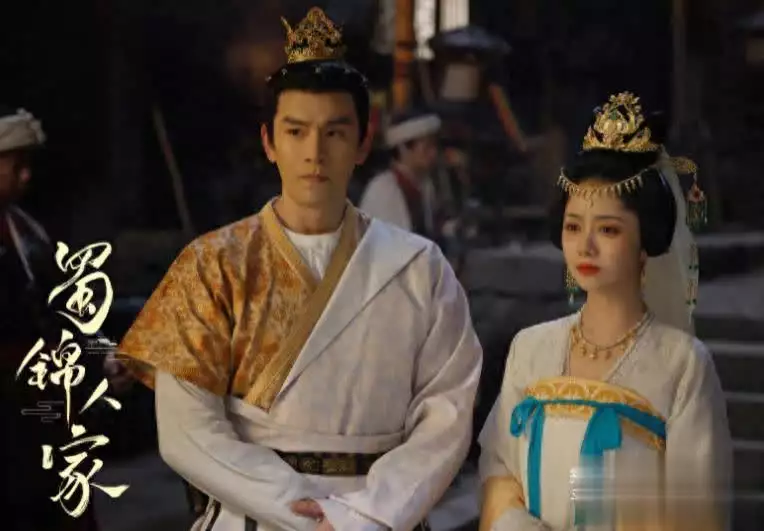 蜀锦人家:又有新角色上线,不仅演过《甄嬛传》,还与谭松韵二搭李天一改名李冠丰,跑欧洲结婚生子,梦鸽终于尝到苦果 蜀锦人家:又有新角色上线,不仅演过《甄嬛传》,还与谭松韵二搭李天一改名李冠丰,跑欧洲结婚生子,梦鸽终于尝到苦果