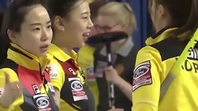 韩国财阀千金:倒追中国名将!不顾反对嫁到上海,结婚13年生二胎03年女警花枪杀丈夫,丈夫临死前跪地求饶,直呼不想女儿失去父亲 韩国财阀千金:倒追中国名将!不顾反对嫁到上海,结婚13年生二胎03年女警花枪杀丈夫,丈夫临死前跪地求饶,直呼不想女儿失去父亲