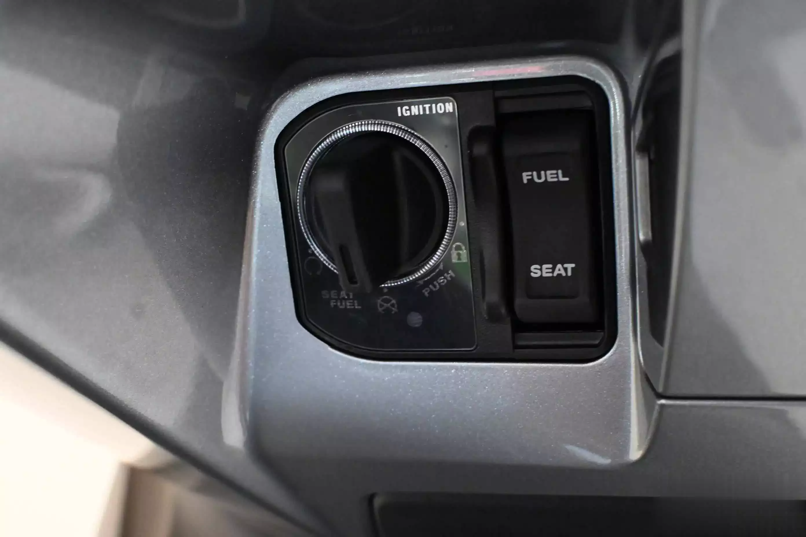 本田150摩托车哪款好_新大洲本田NS150GX_NS150GX豪华探索踏板车