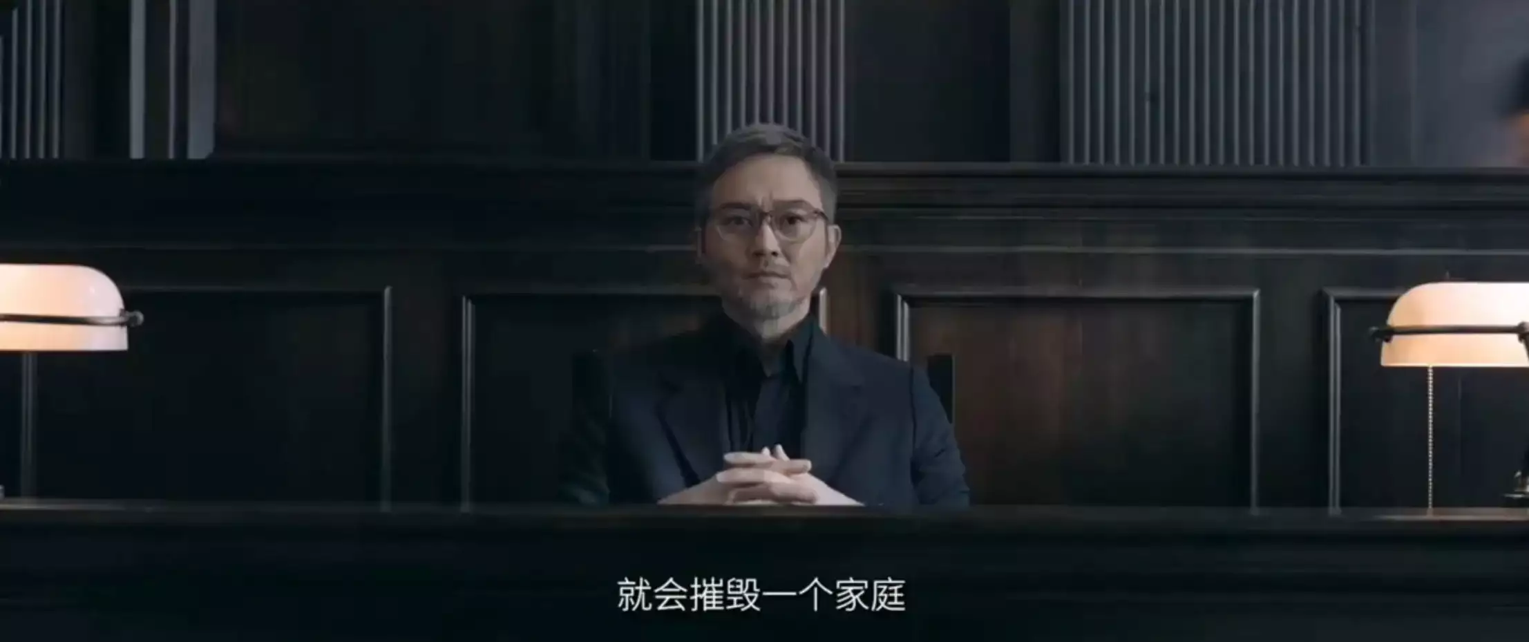 甄子丹以一敌百,《误判》够燃够炸,还有三重表达为何人高马大的欧洲人,打不过瘦弱矮小的蒙古人?主要是3个原因 甄子丹以一敌百,《误判》够燃够炸,还有三重表达为何人高马大的欧洲人,打不过瘦弱矮小的蒙古人?主要是3个原因
