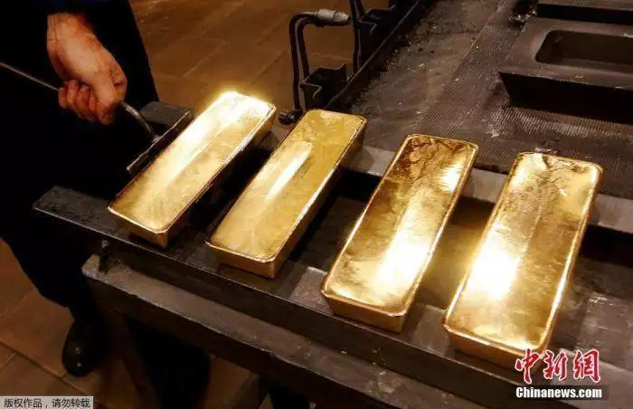 金價瘋漲，倫敦、紐約現(xiàn)貨黃金“告急”播報文章