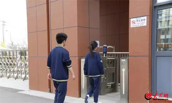 关于潍坊行知学校2024年复读招生的说明太平天国最开明王爷洪仁玕,天京沦陷时逃出生天,后在江西被擒杀 关于潍坊行知学校2024年复读招生的说明太平天国最开明王爷洪仁玕,天京沦陷时逃出生天,后在江西被擒杀
