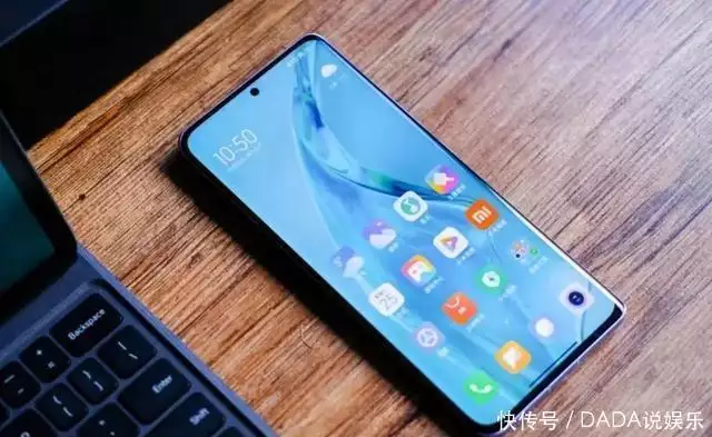 雷军“不讲武德”,高端旗舰突降2499元,120W+5000万徕卡三摄《小巷人家》结局:悲惨女人,王芳断手背后真相,黄玲为何未上榜 雷军“不讲武德”,高端旗舰突降2499元,120W+5000万徕卡三摄《小巷人家》结局:悲惨女人,王芳断手背后真相,黄玲为何未上榜