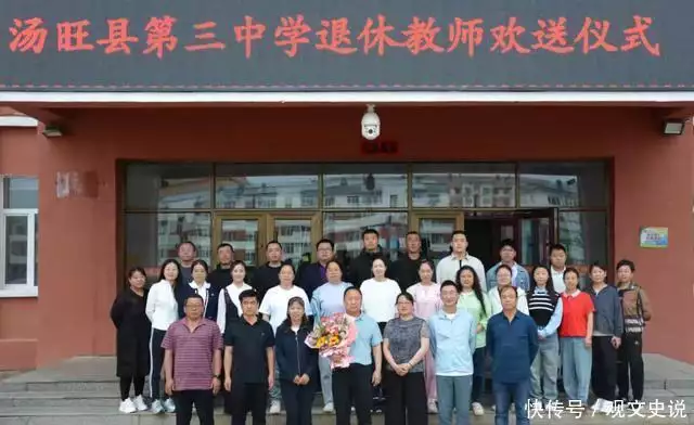 离退休老干部活动方案_突出政治引领离退休干部党建_服务保障老干部精神文化生活