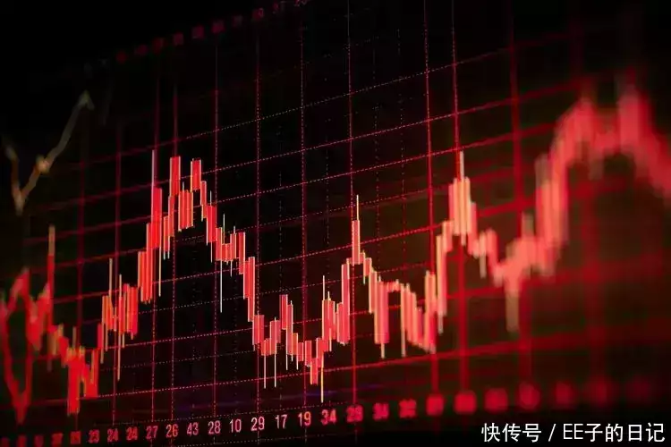 今日股市行情分析《前途无量》郑帅不简单,从应付罗莎到应对工作,家里绝对有背景 第2张 今日股市行情分析《前途无量》郑帅不简单,从应付罗莎到应对工作,家里绝对有背景 第2张