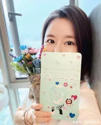 母亲节对妈妈的告白_林心如 霍建华 女儿 母亲节 卡片