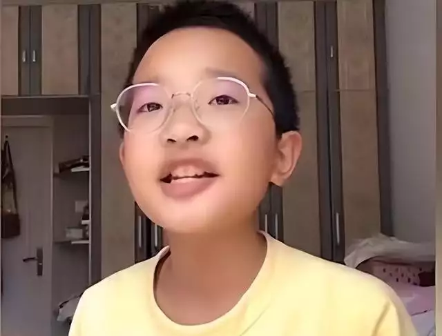 三年前,宁夏7岁小女孩一笑成名,后拒百万签约,如今怎么样了?成都军区司令梁兴初,67年视察时遇到地痞挑衅:你们开不出这条街 三年前,宁夏7岁小女孩一笑成名,后拒百万签约,如今怎么样了?成都军区司令梁兴初,67年视察时遇到地痞挑衅:你们开不出这条街