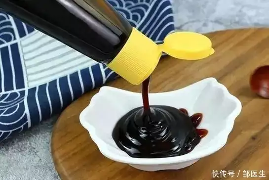 不要告诉别人（蚝油可以高温烹饪吗为什么）蚝油可以高温加热吗，蚝油是“害人油”，加热会产生致癌物？提醒：3种调味品别乱用为什么鹤童能挡敖光的人刀合一，却能轻易被哪吒一脚踩烂了裙子？，