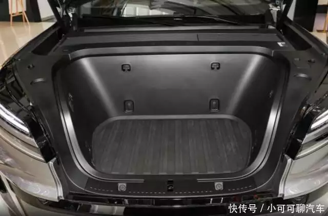 蔚来ES9平替车型推荐_乐道l90_乐道L90 27万家用大六座SUV