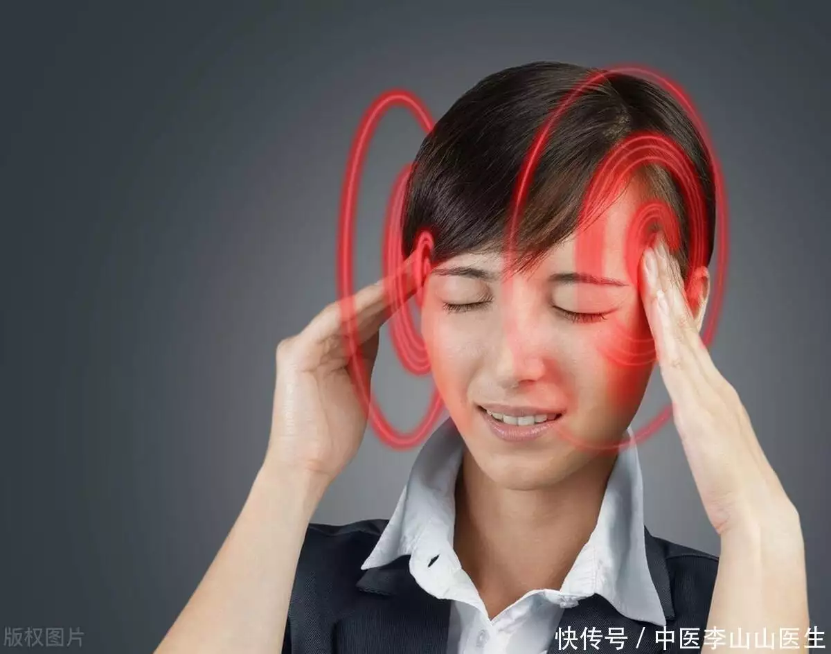 头晕目眩是怎么回事？耳石症或是元凶，怎么治疗有效止晕？