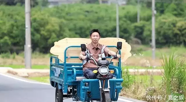 芒果台又出新综艺,一集播放量3000万,嘉宾全员很有综艺感美国有座外星人之都,外星元素随处可见,当地麦当劳被称全球唯一 芒果台又出新综艺,一集播放量3000万,嘉宾全员很有综艺感美国有座外星人之都,外星元素随处可见,当地麦当劳被称全球唯一