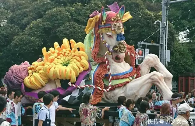 别人的硬核大学!每年都举行的学园祭,堪称“怪力乱神”大游行13年 , 河南2岁男童坠井,爷爷倒挂一夜救他致死,孙子痛哭 : 我要爷爷 别人的硬核大学!每年都举行的学园祭,堪称“怪力乱神”大游行13年 , 河南2岁男童坠井,爷爷倒挂一夜救他致死,孙子痛哭 : 我要爷爷