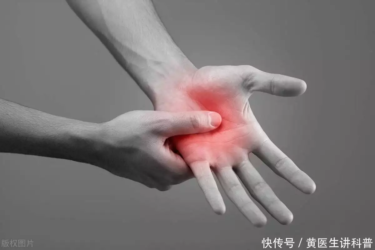 手指关节疼，是咋回事儿？多半与4种病因有关，早知早安心
