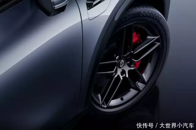 问界M6 配色 谐音梗_问界M6 家族式设计风格 激光雷达_问界