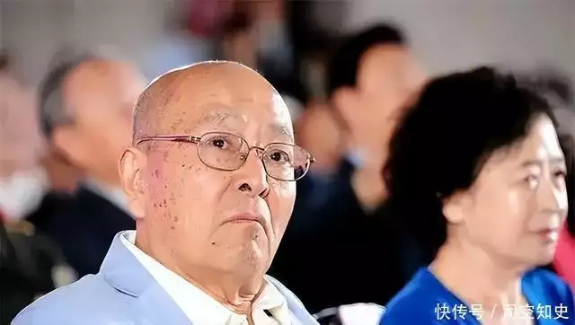 著名演员王铁成病逝:对女儿有愧疚,但生前最放不下就是残智儿子余生很贵,该忘的忘,该放的放 著名演员王铁成病逝:对女儿有愧疚,但生前最放不下就是残智儿子余生很贵,该忘的忘,该放的放