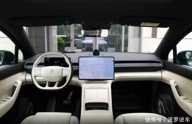 蔚来ES6 外观设计特点_蔚来ES6 2025款 参数配置_蔚来