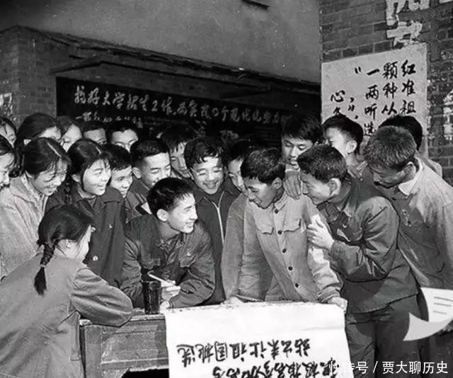 77年高考文科女状元,语文仅差1分满分,如今她怎样?河南一女子找不到对象,哥哥急得不行:挺贤惠,为啥没有男生喜欢 77年高考文科女状元,语文仅差1分满分,如今她怎样?河南一女子找不到对象,哥哥急得不行:挺贤惠,为啥没有男生喜欢