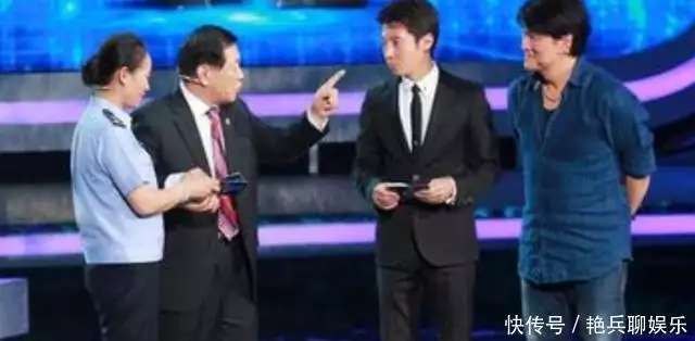 “当众失态”撒贝宁:央视唯一一次失控,节目现场与女警官争吵东吴最会捡漏的小将,擒拿关羽夺赤兔马,一箭射爆黄忠,结局很惨 “当众失态”撒贝宁:央视唯一一次失控,节目现场与女警官争吵东吴最会捡漏的小将,擒拿关羽夺赤兔马,一箭射爆黄忠,结局很惨