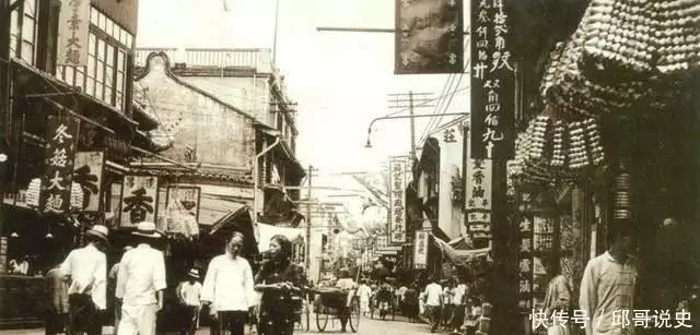 他赚钱的技能是,借钱后不花锁在柜子里,30年后成一代巨富浅析周朝的铸币制度 他赚钱的技能是,借钱后不花锁在柜子里,30年后成一代巨富浅析周朝的铸币制度