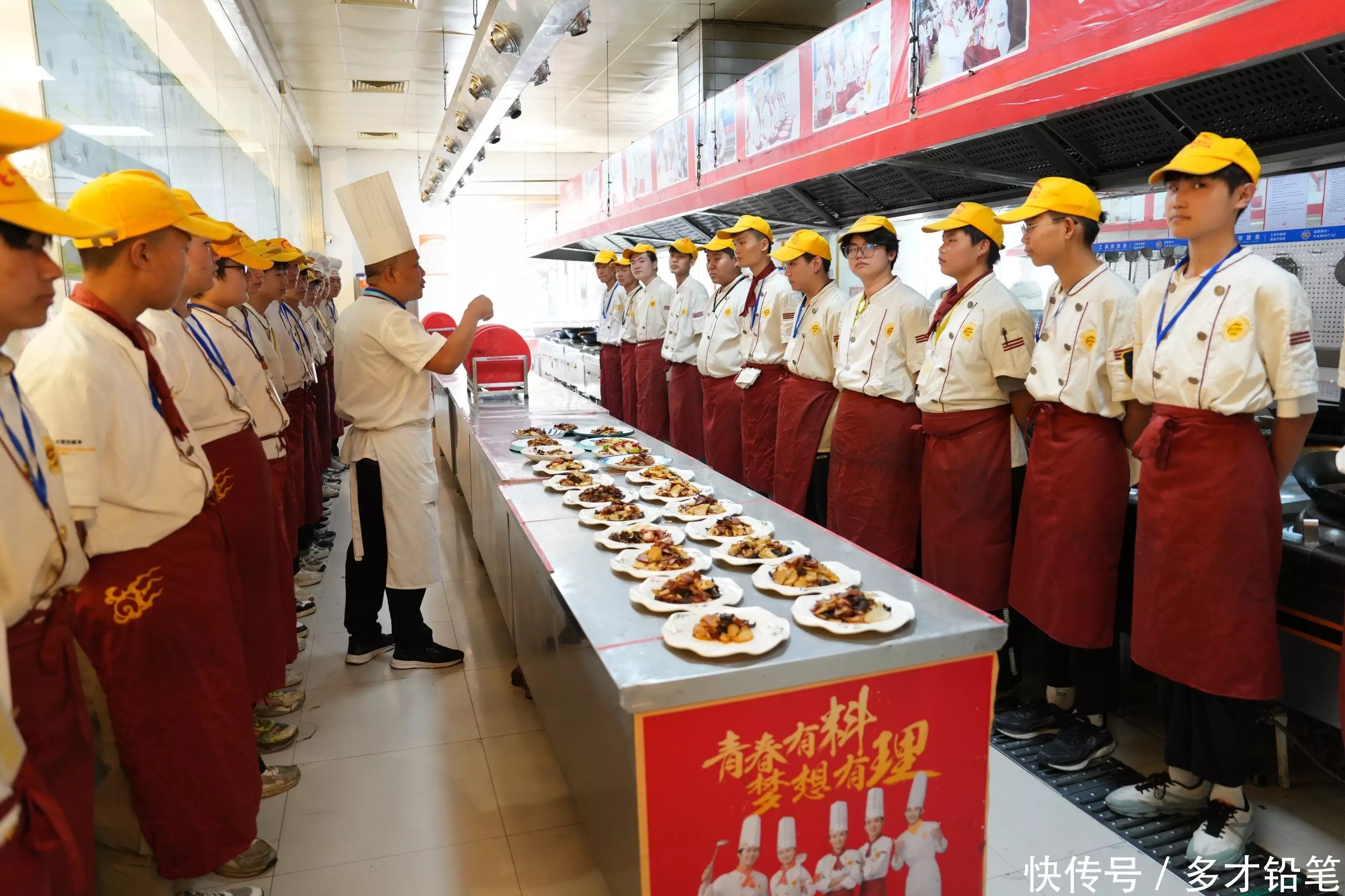 中考没考上高中怎么办_职业学校有哪些专业_美发美容专业学校