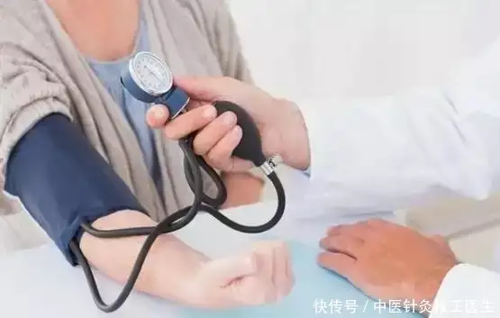 血压计测量误差_血压计传感器_高血压测量手臂选择