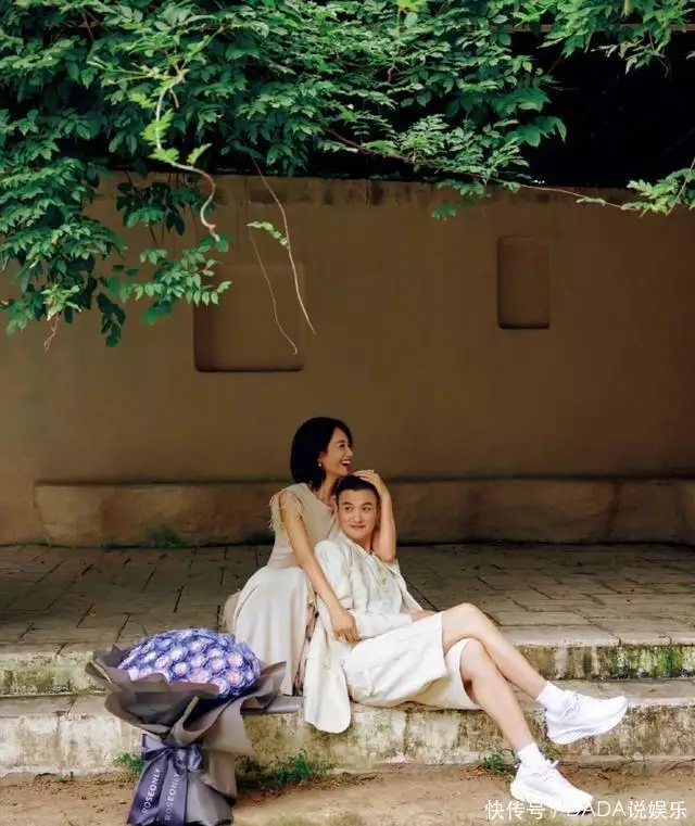 朱丹晒与老公七夕大片,搂周一围在怀,网友:还是真Cp真夫妻好磕一次奏对,杀了年羹尧!张廷玉的嘴,果真是一把刀 朱丹晒与老公七夕大片,搂周一围在怀,网友:还是真Cp真夫妻好磕一次奏对,杀了年羹尧!张廷玉的嘴,果真是一把刀